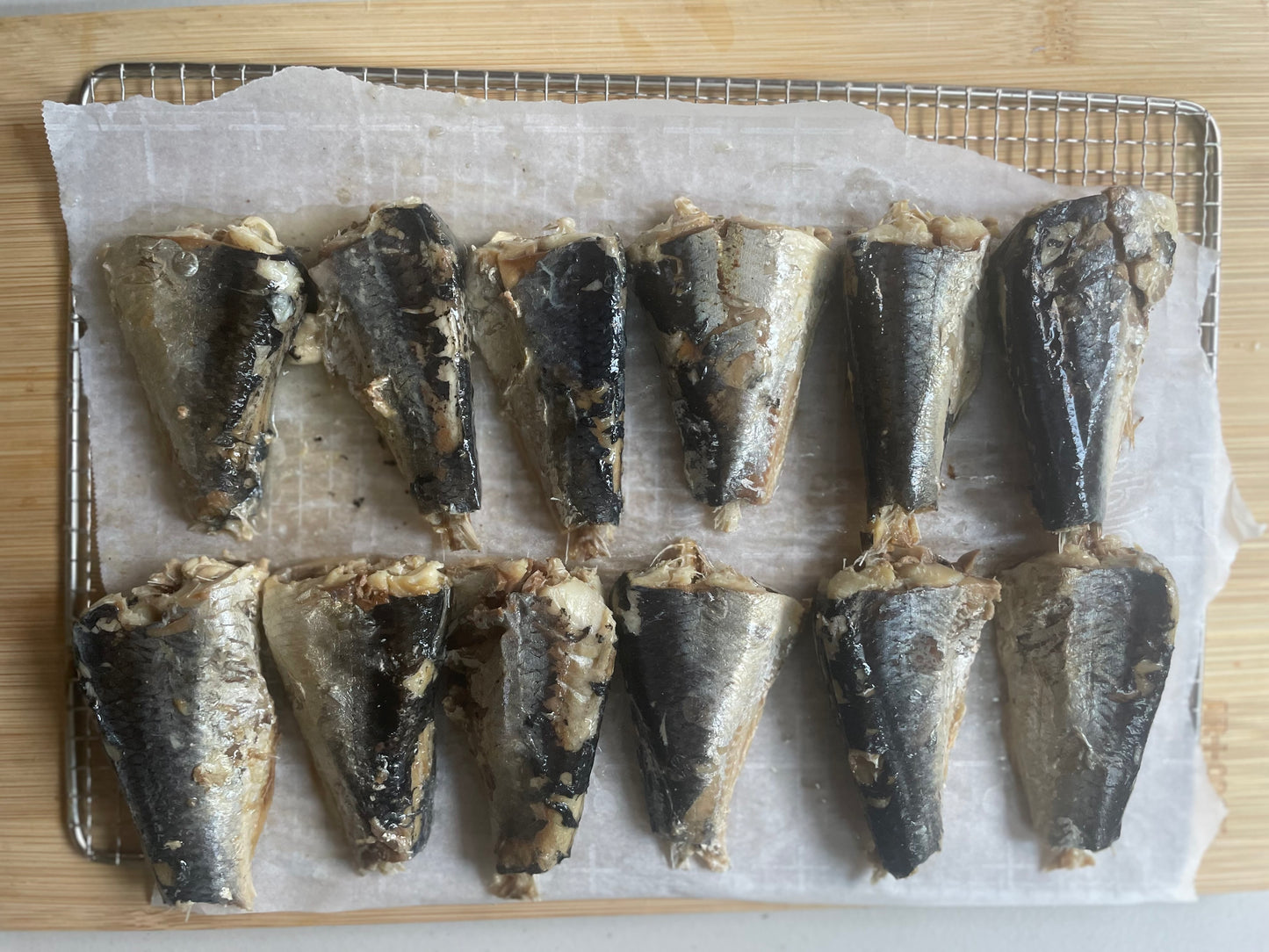 Boru’s Paw-Caught Sardines (Full Sardines w/o tin)